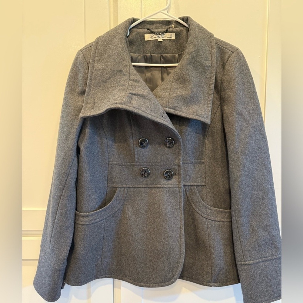 Kenneth Cole wool‎ blend size women's 14 gorgeous women's gray pea coat.